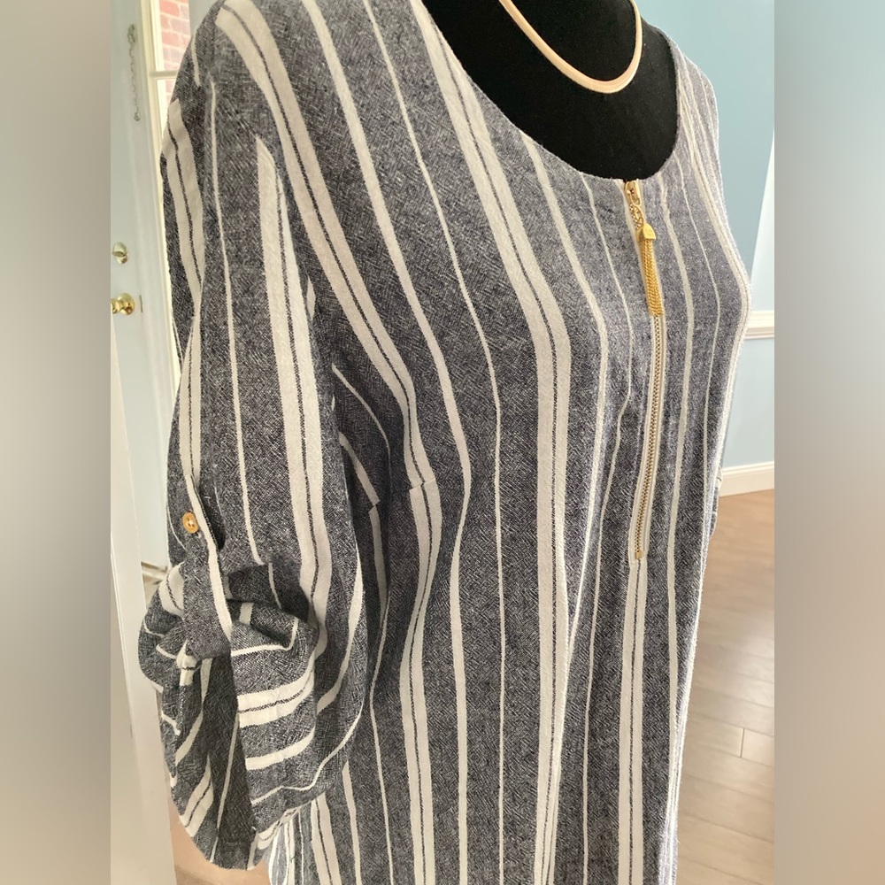 NWT Linen EllenTracy PopOver Tunic Top Blouse Roll-Tab Chambray Stripe Large